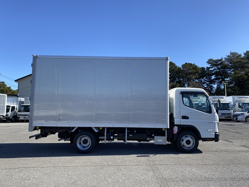 キャンター　全低床　ワイドロング　サイドドア付　積載3,500kg　DUONIC|中古トラックの販売・買取・査定のアイナビ