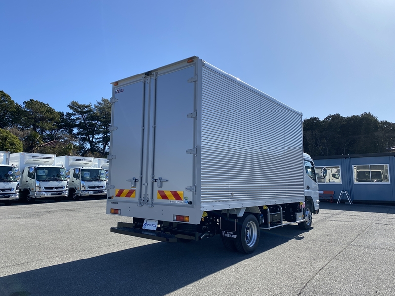 キャンター　全低床　ワイドロング　サイドドア付　積載3,500kg　DUONIC|中古トラックの販売・買取・査定のアイナビ