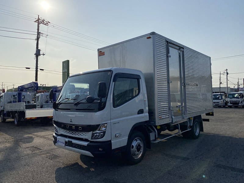 キャンター　ワイドロング　全低床　ラッシング2段　サイドドア　積載3,500kg|中古トラックの販売・買取・査定のアイナビ