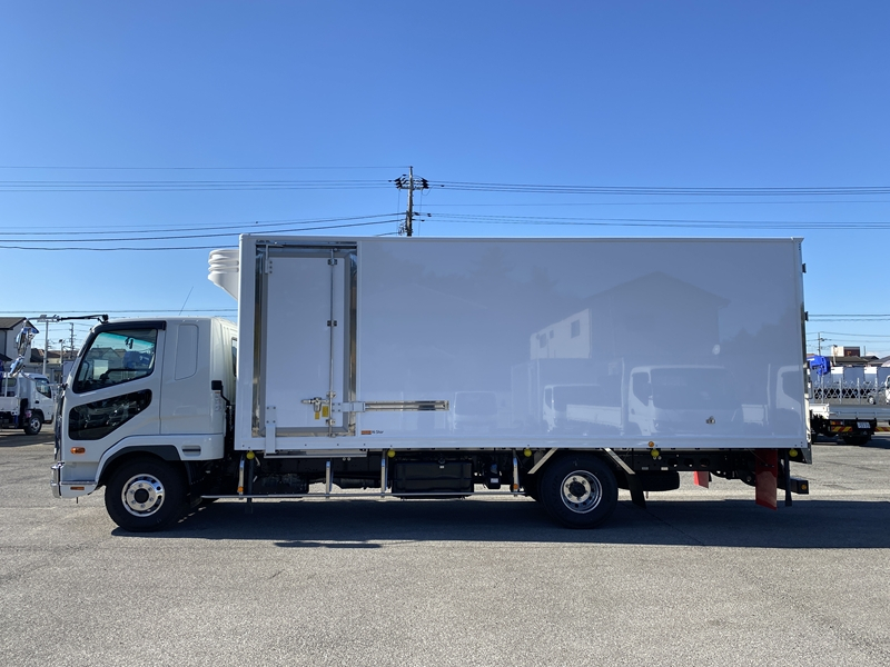 ファイター　ワイド　-30℃設定　積載2,550kg　床キーストン　プロライン装備|中古トラックの販売・買取・査定のアイナビ