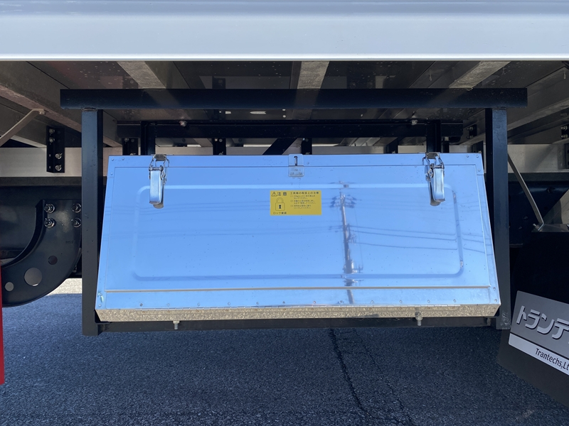 ファイター　ワイド　-30℃設定　積載2,550kg　床キーストン　プロライン装備|中古トラックの販売・買取・査定のアイナビ