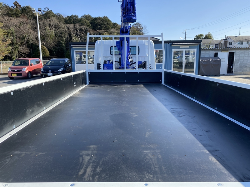 ワイド超ロング タダノ4段クレーン木製 積載3,750kg DUONIC|中古トラックの販売・買取・査定のアイナビ