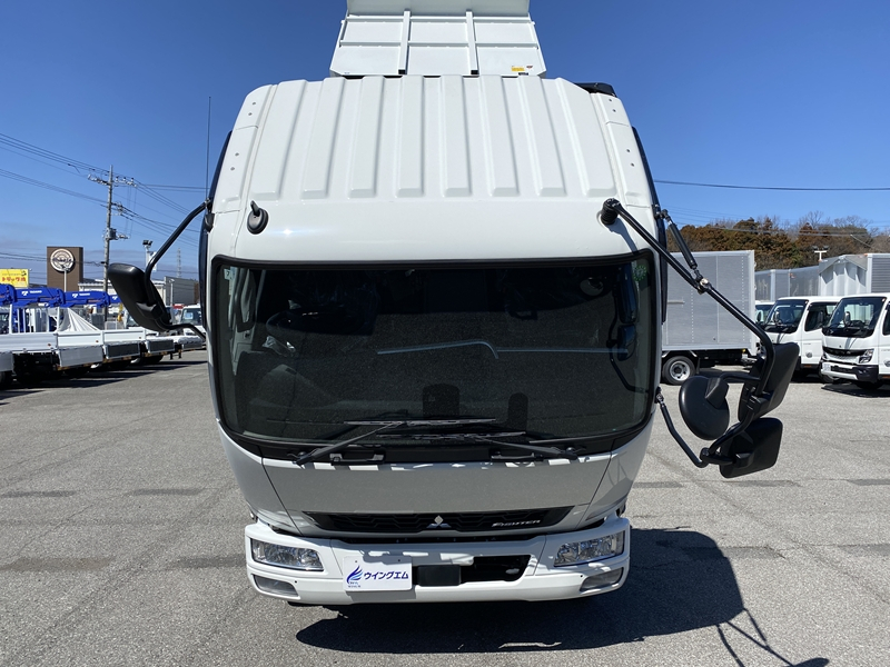 ファイター 新明和深ダンプ リア片開き 13立米 積載2,750kg|中古トラックの販売・買取・査定のアイナビ