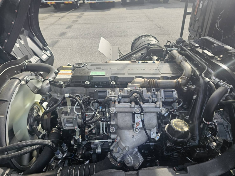 ファイター 新明和工業 ベット付 220PS 積載3,600kg プロライン装備|中古トラックの販売・買取・査定のアイナビ