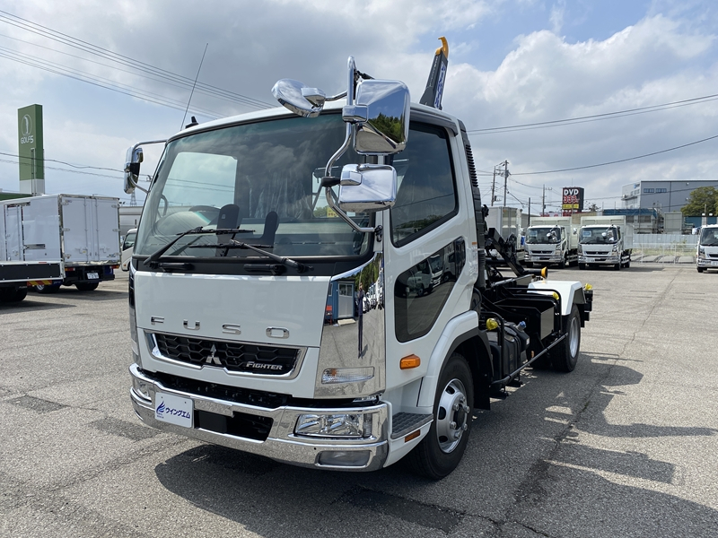 ファイター 新明和工業キャブバックステージ積載3,450kgプロライン装備|中古トラックの販売・買取・査定のアイナビ