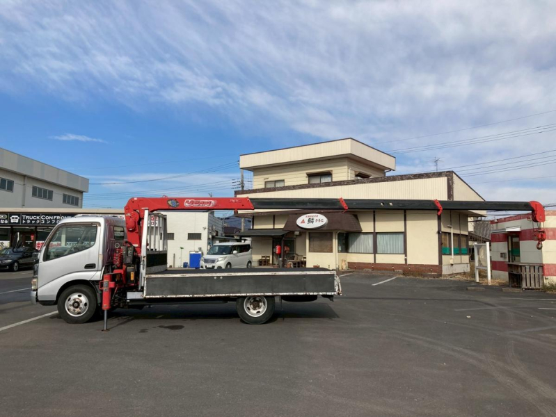 4段クレーン標準ロング古河ユニック2.63t吊3トン積載ラジコン|中古トラックの販売・買取・査定のアイナビ