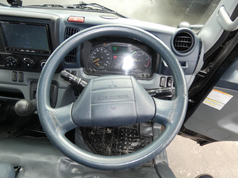 H 27 3トン　オートマ　平ボディ ETC|中古トラックの販売・買取・査定のアイナビ