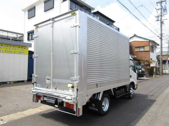 トヨタ バン車|中古トラックの販売・買取・査定のアイナビ