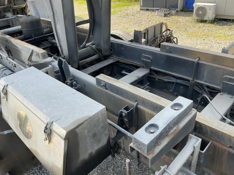 ★H24日野プロフィア深ダンプ22トンステンレスボディ|中古トラックの販売・買取・査定のアイナビ