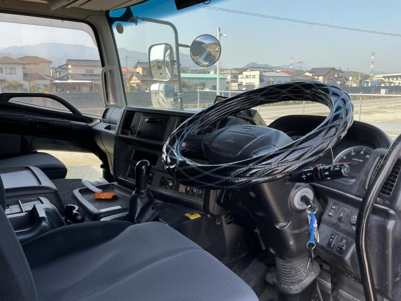 ★H24日野プロフィア深ダンプ22トンステンレスボディ|中古トラックの販売・買取・査定のアイナビ