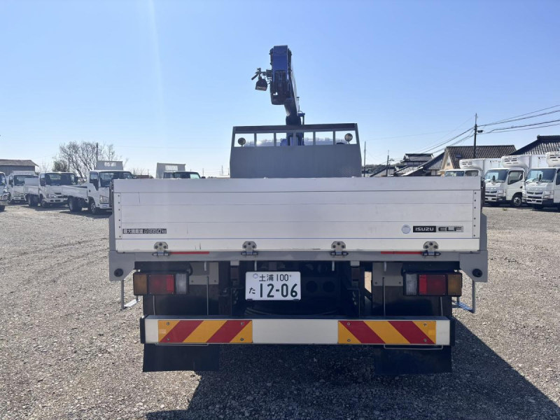 ワイド幅 超ロング 4段クレーンラジコン付き アルミアオリ|中古トラックの販売・買取・査定のアイナビ