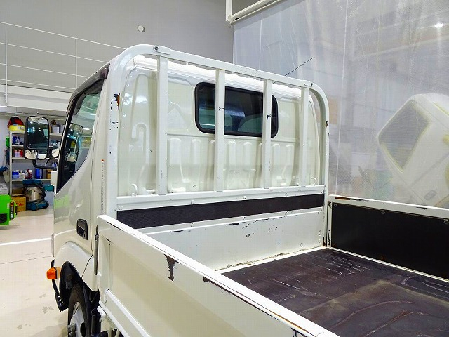 ダイナ2t4WDFJL標準平ボデー|中古トラックの販売・買取・査定のアイナビ