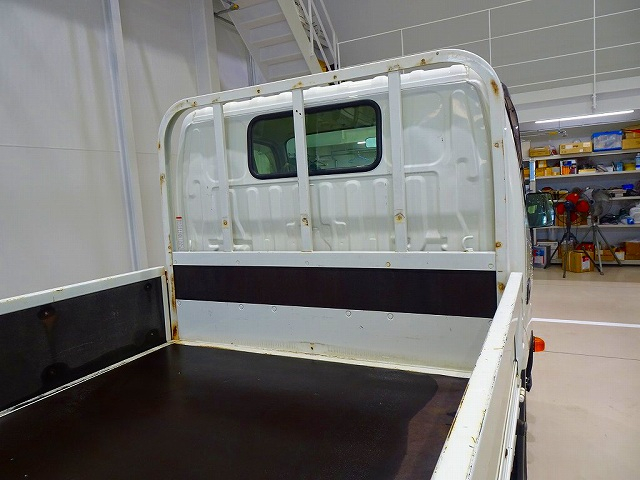 トヨエース1.25t4WDFJLSタイヤ平ボディ|中古トラックの販売・買取・査定のアイナビ