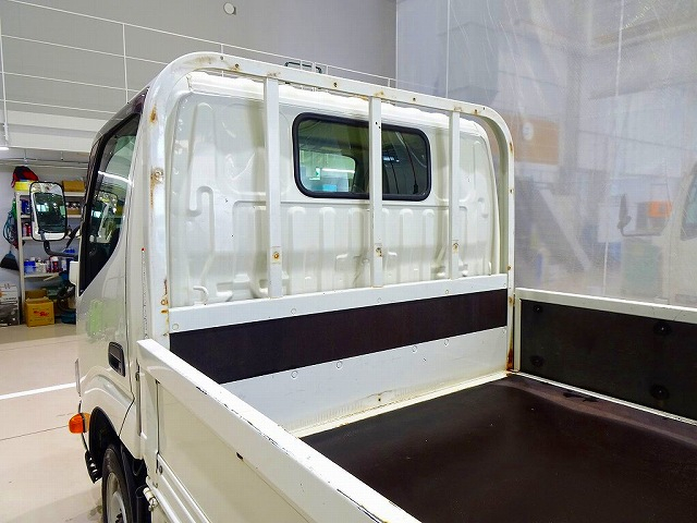 トヨエース1.25t4WDFJLSタイヤ平ボディ|中古トラックの販売・買取・査定のアイナビ