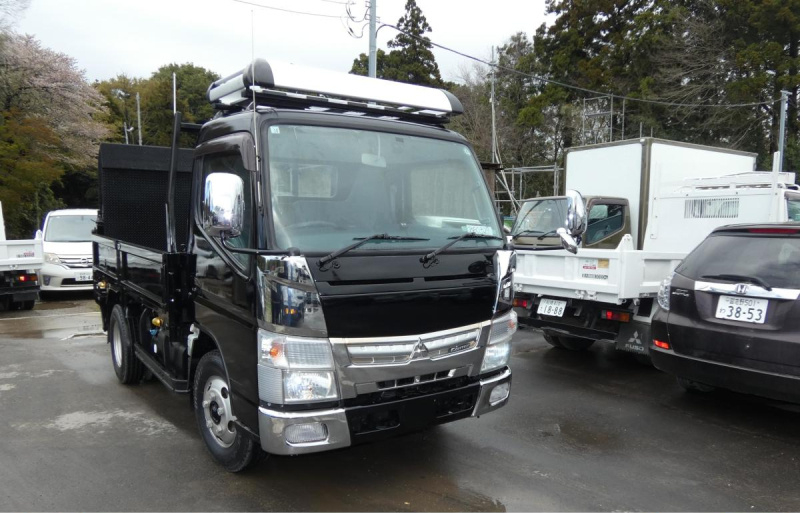 H 27 3トン　オートマ　平ボディ ETC|中古トラックの販売・買取・査定のアイナビ