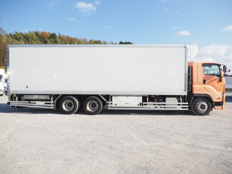 いすゞ 冷凍バン ギガ|中古トラックの販売・買取・査定のアイナビ