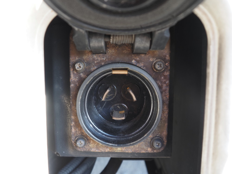 いすゞ 冷凍バン ギガ|中古トラックの販売・買取・査定のアイナビ