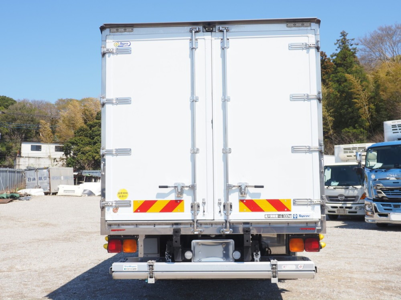 いすゞ 冷凍バン フォワード|中古トラックの販売・買取・査定のアイナビ