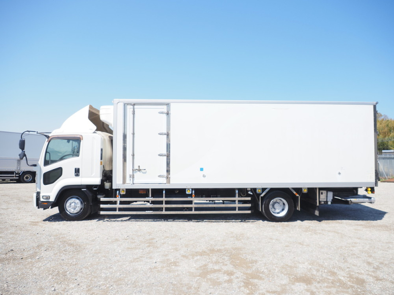 いすゞ 冷凍バン フォワード|中古トラックの販売・買取・査定のアイナビ