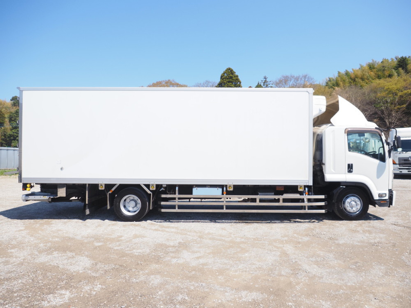 いすゞ 冷凍バン フォワード|中古トラックの販売・買取・査定のアイナビ