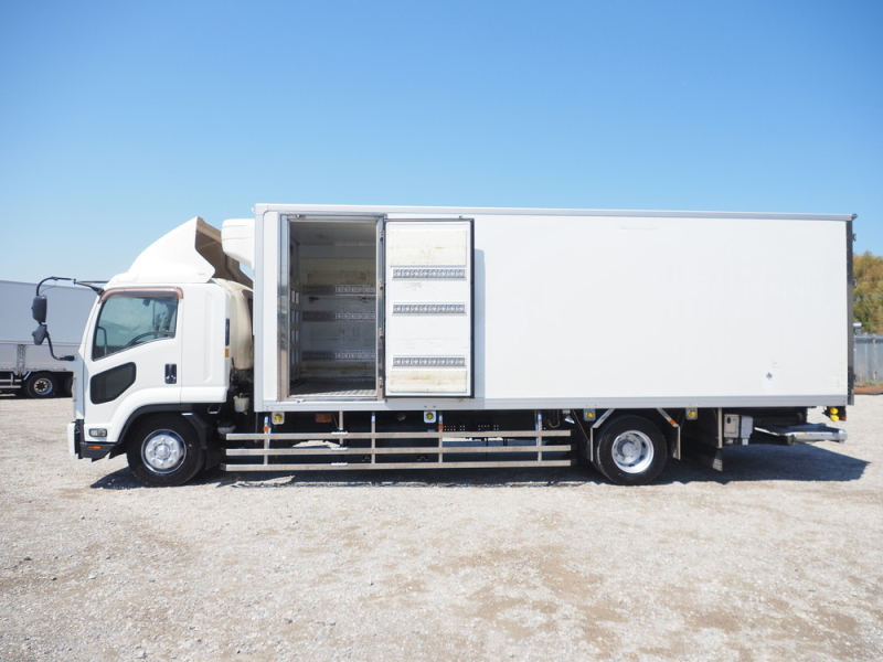 いすゞ 冷凍バン フォワード|中古トラックの販売・買取・査定のアイナビ