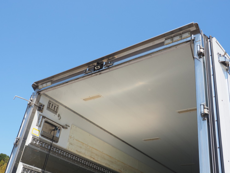 いすゞ 冷凍バン フォワード|中古トラックの販売・買取・査定のアイナビ