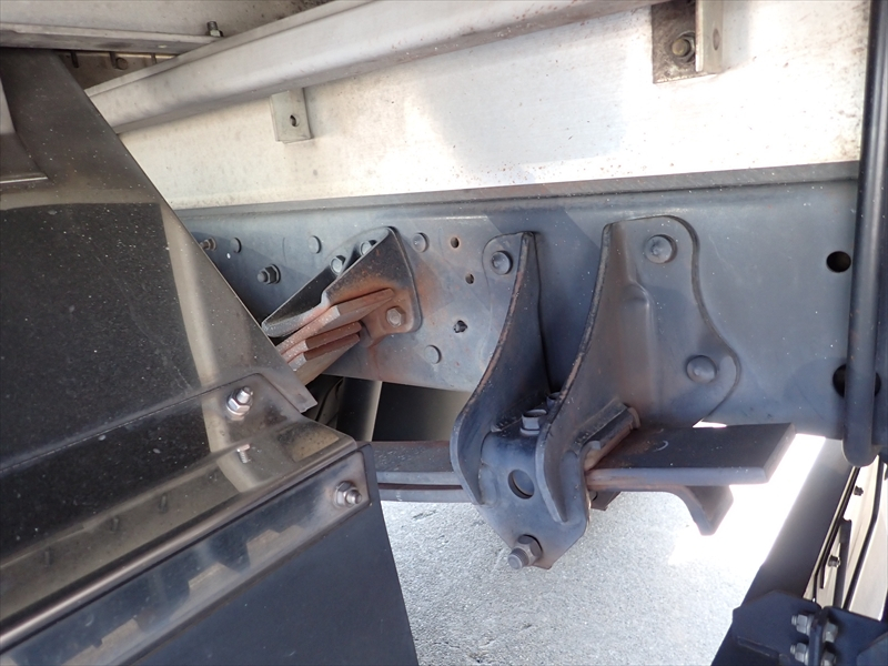 【352672】アルミウィング　格納ゲート付|中古トラックの販売・買取・査定のアイナビ