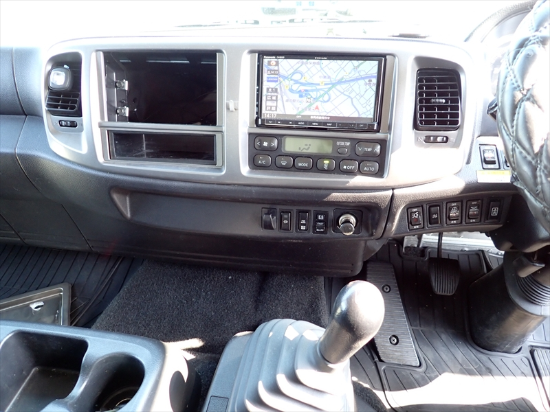 【352672】アルミウィング　格納ゲート付|中古トラックの販売・買取・査定のアイナビ