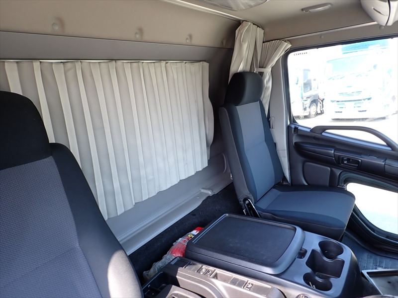 【352672】アルミウィング　格納ゲート付|中古トラックの販売・買取・査定のアイナビ