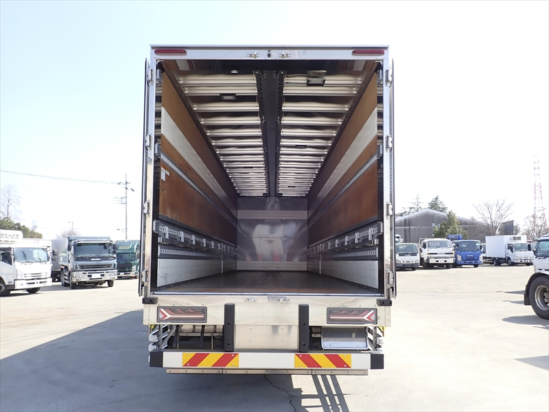 【352625】アルミウィング 床鉄板張り 融雪仕様|中古トラックの販売・買取・査定のアイナビ