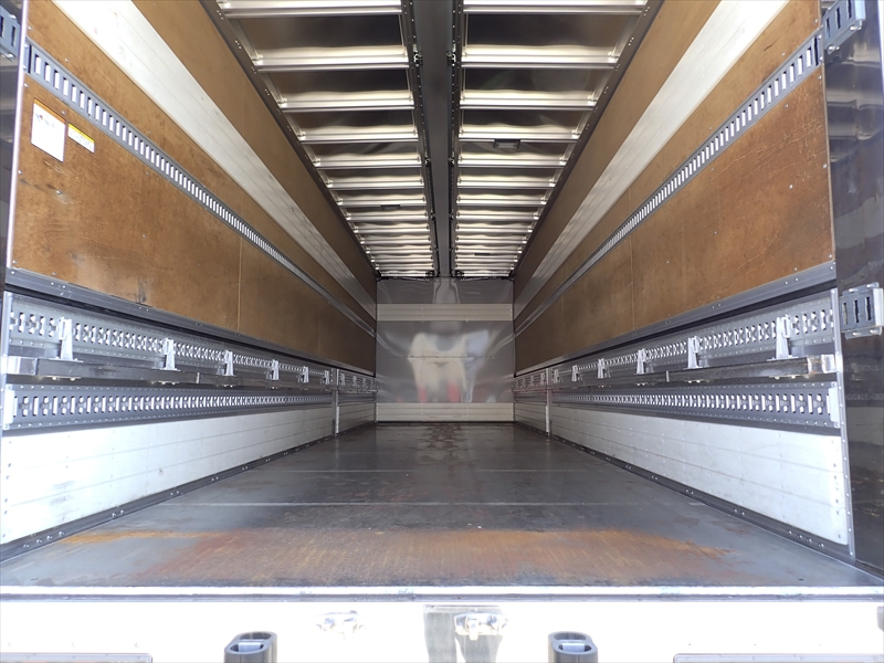 【352625】アルミウィング 床鉄板張り 融雪仕様|中古トラックの販売・買取・査定のアイナビ