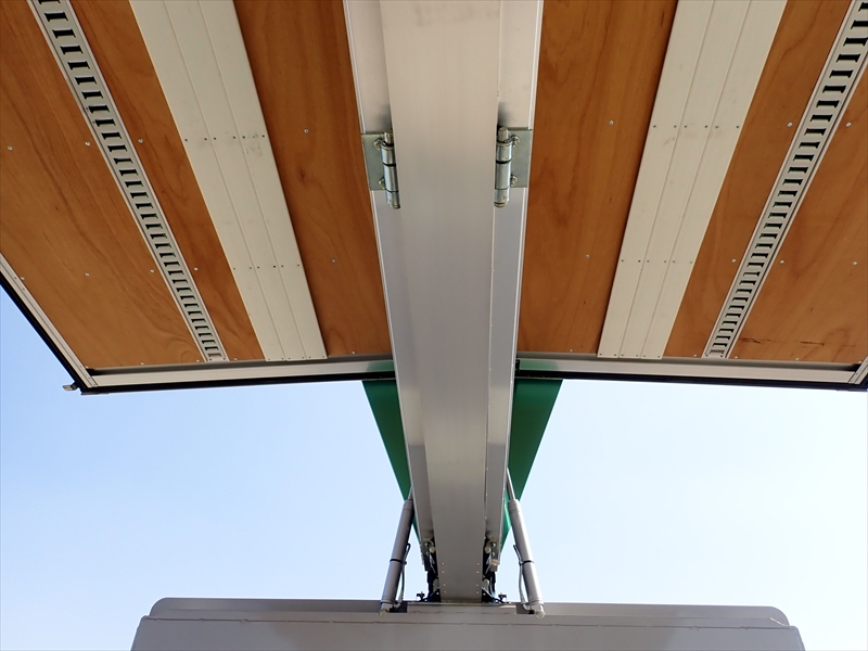 【352625】アルミウィング 床鉄板張り 融雪仕様|中古トラックの販売・買取・査定のアイナビ