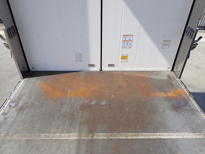 【352625】アルミウィング 床鉄板張り 融雪仕様|中古トラックの販売・買取・査定のアイナビ