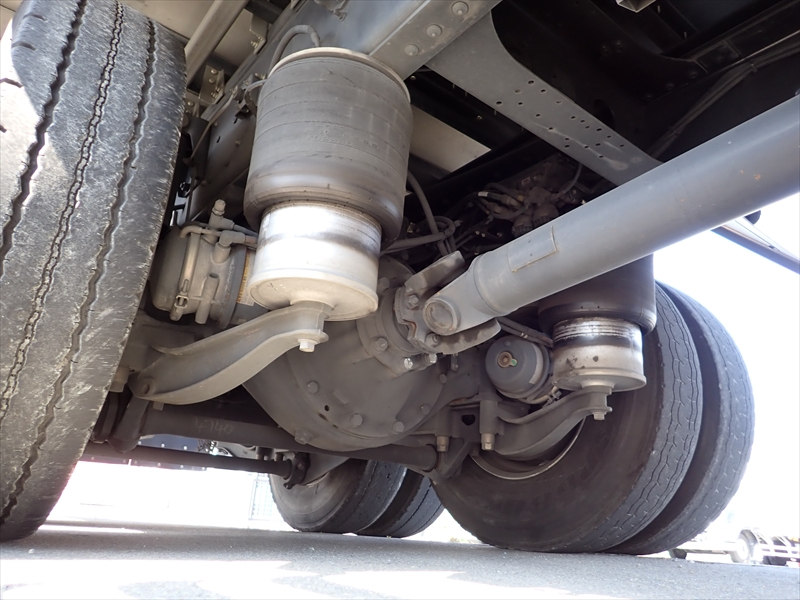 【352625】アルミウィング 床鉄板張り 融雪仕様|中古トラックの販売・買取・査定のアイナビ