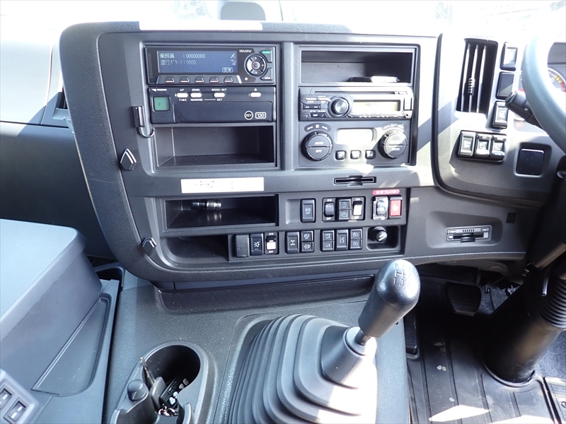 【352625】アルミウィング 床鉄板張り 融雪仕様|中古トラックの販売・買取・査定のアイナビ