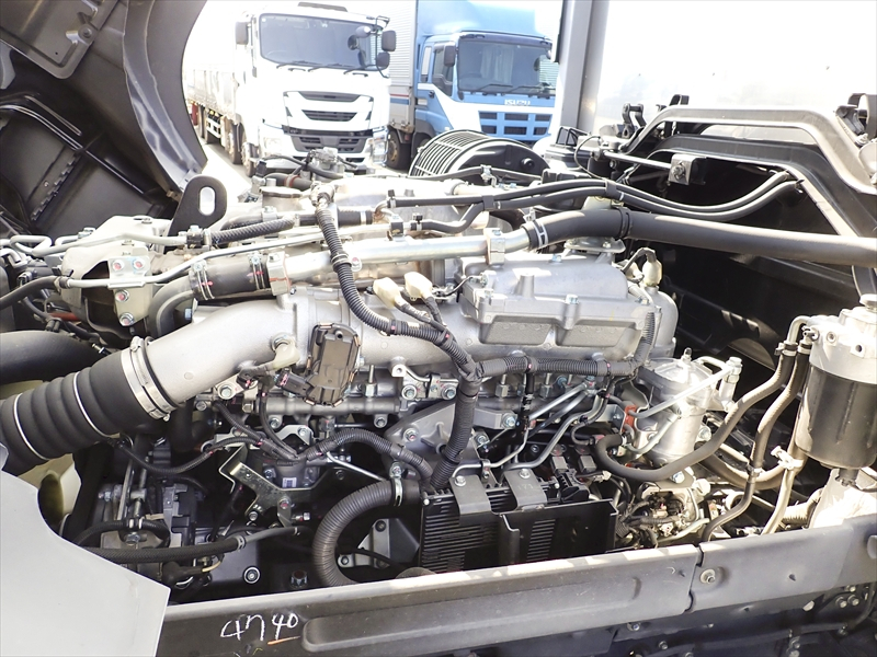 【352625】アルミウィング 床鉄板張り 融雪仕様|中古トラックの販売・買取・査定のアイナビ