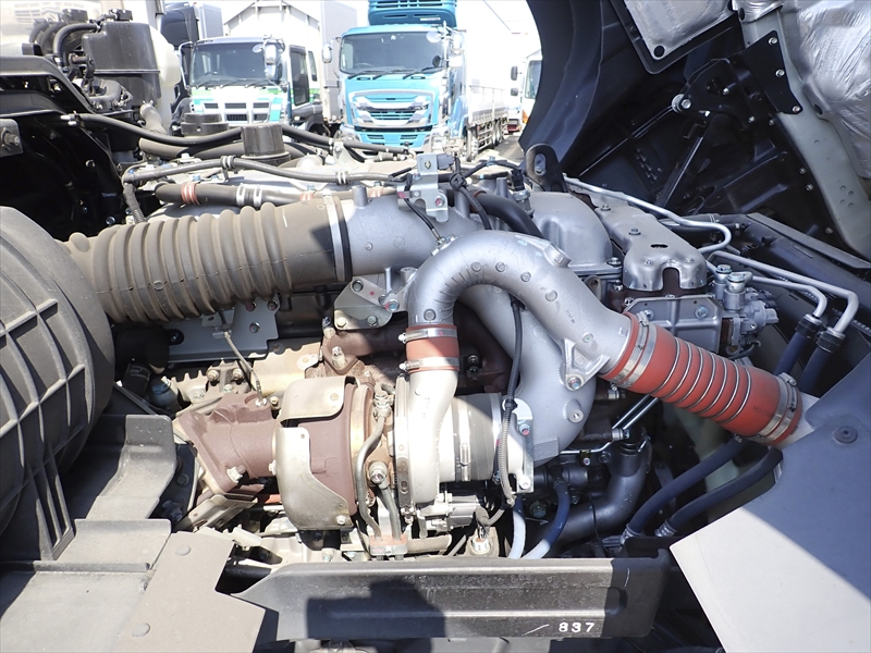 【352625】アルミウィング 床鉄板張り 融雪仕様|中古トラックの販売・買取・査定のアイナビ