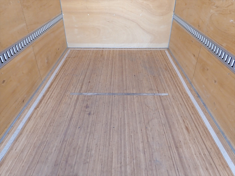 【352554】アルミバン ハイキャブ リヤ観音式|中古トラックの販売・買取・査定のアイナビ