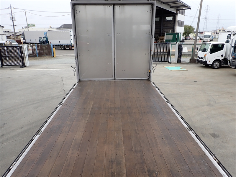 【352438】アルミウィング 格納ゲート付|中古トラックの販売・買取・査定のアイナビ