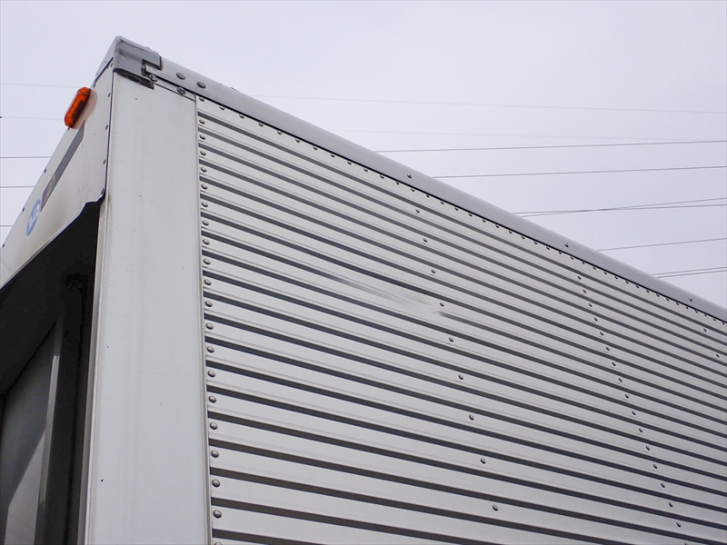 【352438】アルミウィング 格納ゲート付|中古トラックの販売・買取・査定のアイナビ