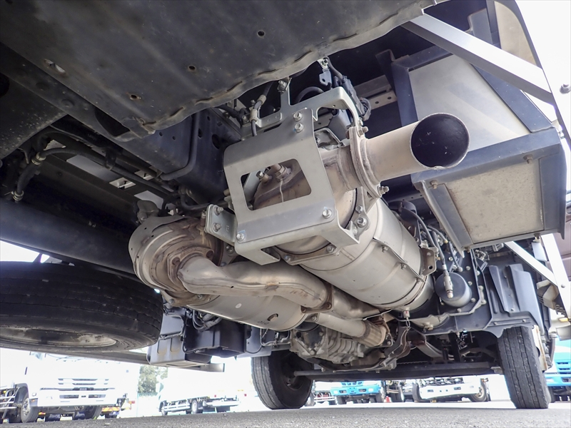 【352438】アルミウィング 格納ゲート付|中古トラックの販売・買取・査定のアイナビ