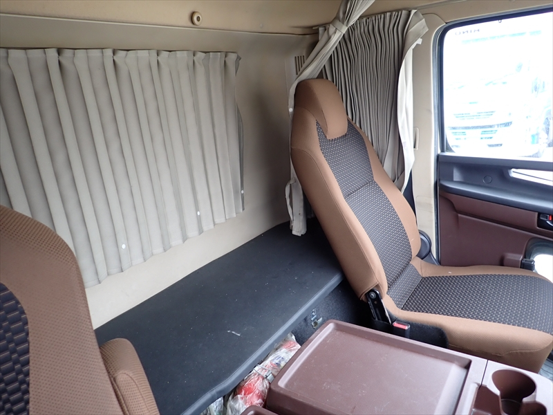 【352438】アルミウィング 格納ゲート付|中古トラックの販売・買取・査定のアイナビ