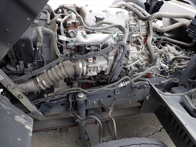 【352438】アルミウィング 格納ゲート付|中古トラックの販売・買取・査定のアイナビ