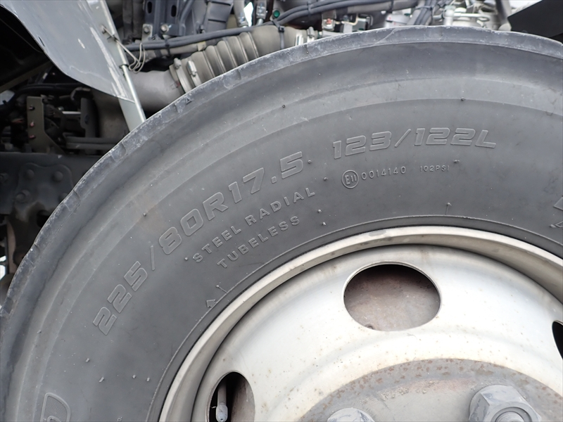 【352438】アルミウィング 格納ゲート付|中古トラックの販売・買取・査定のアイナビ