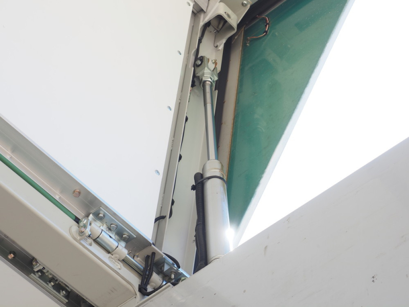 日野 ウイング車 プロフィア|中古トラックの販売・買取・査定のアイナビ