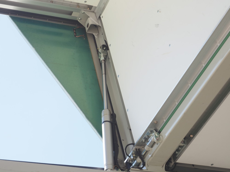 日野 ウイング車 プロフィア|中古トラックの販売・買取・査定のアイナビ