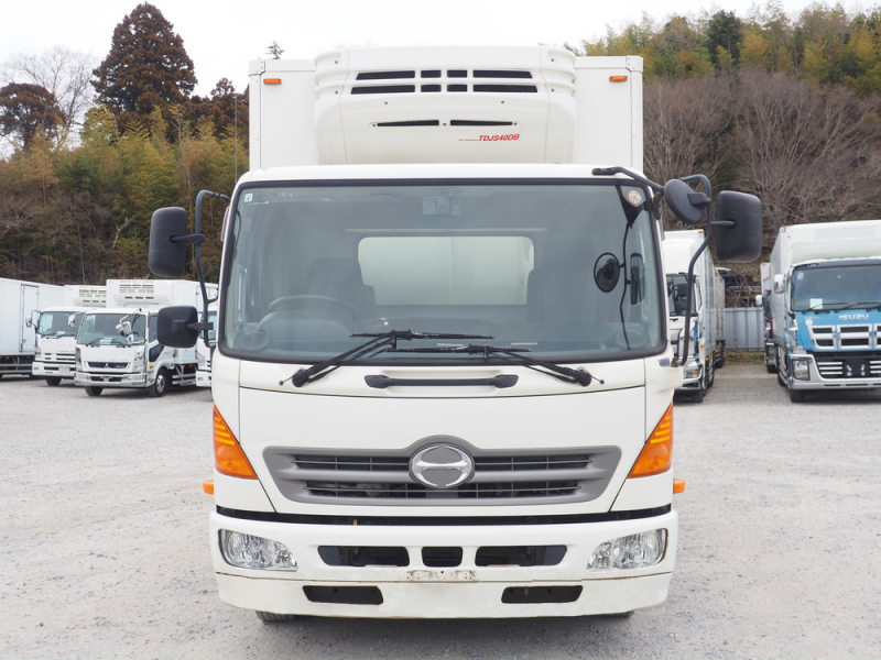 日野 冷凍バン レンジャープロ|中古トラックの販売・買取・査定のアイナビ