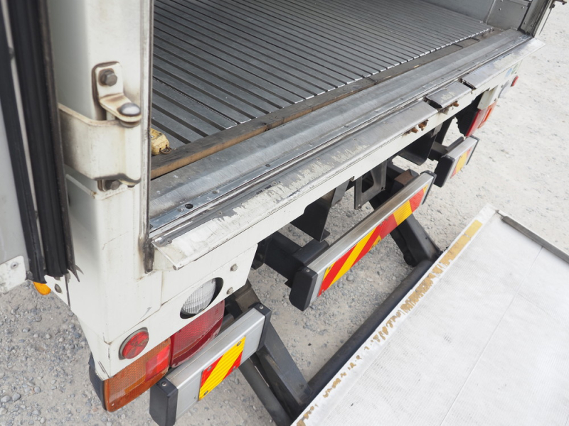 日野 冷凍バン レンジャープロ|中古トラックの販売・買取・査定のアイナビ