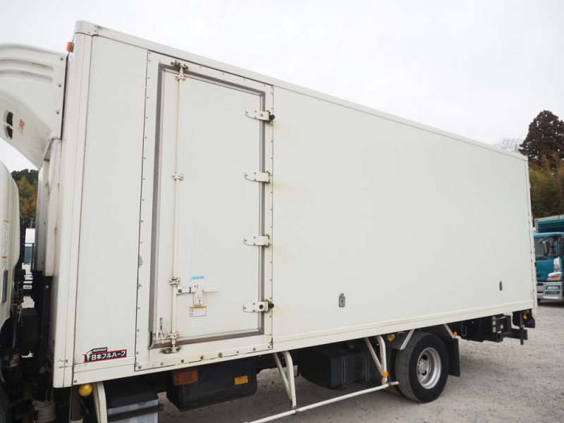 日野 冷凍バン レンジャープロ|中古トラックの販売・買取・査定のアイナビ