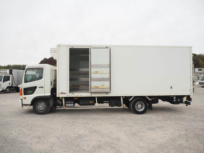 日野 冷凍バン レンジャープロ|中古トラックの販売・買取・査定のアイナビ